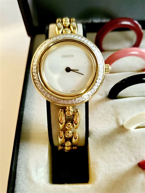 Gucci watch gold vintage